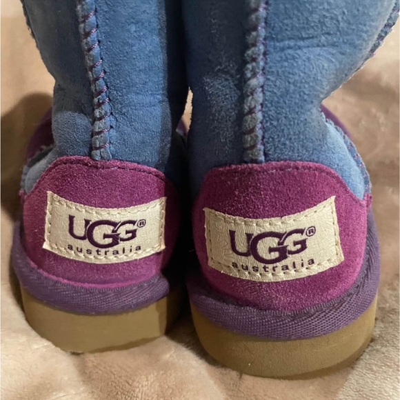 Toddler sz 7 EUC patchwork Ugg boots
VERY WARM - Picture 2 of 5